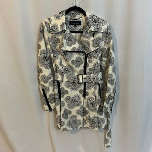 Black Rivet White and Black Floral Jacket Size M